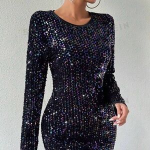 Long sleeve dress with sequins
